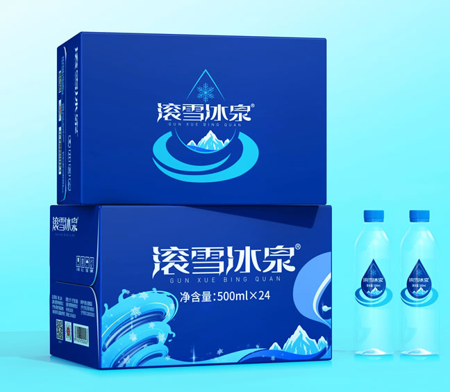 滾雪(xuě)冰泉天然飲用(yòng)水(shuǐ)